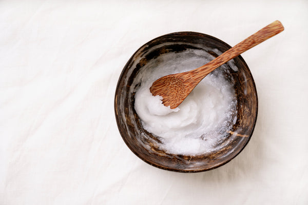 Is Coconut Oil Actually Good for Your Skin? A Doctor Explains the Facts about Coconut Oil - Osmia
