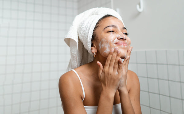 How to Switch Skincare Products Without Irritating Your Skin - Osmia